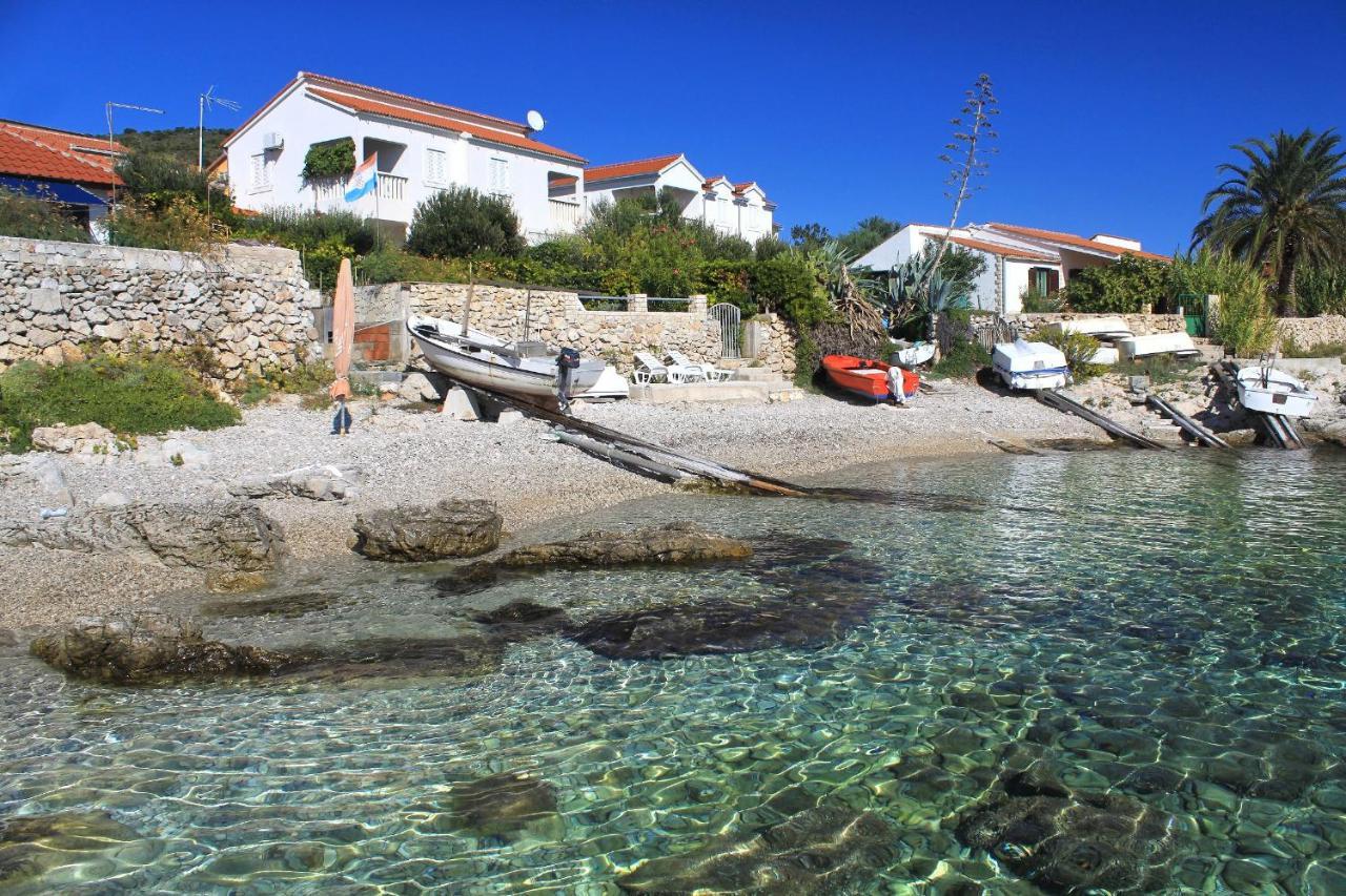 Apartments By The Sea Milna, Vis - 8895 Rukavac  Eksteriør billede