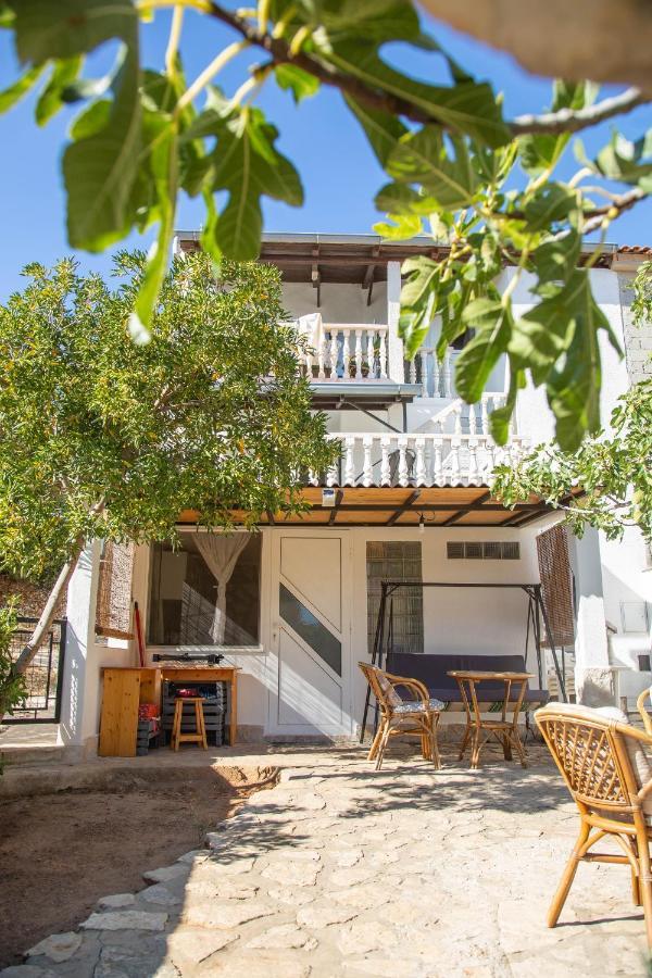 Apartments By The Sea Milna, Vis - 8895 Rukavac  Eksteriør billede