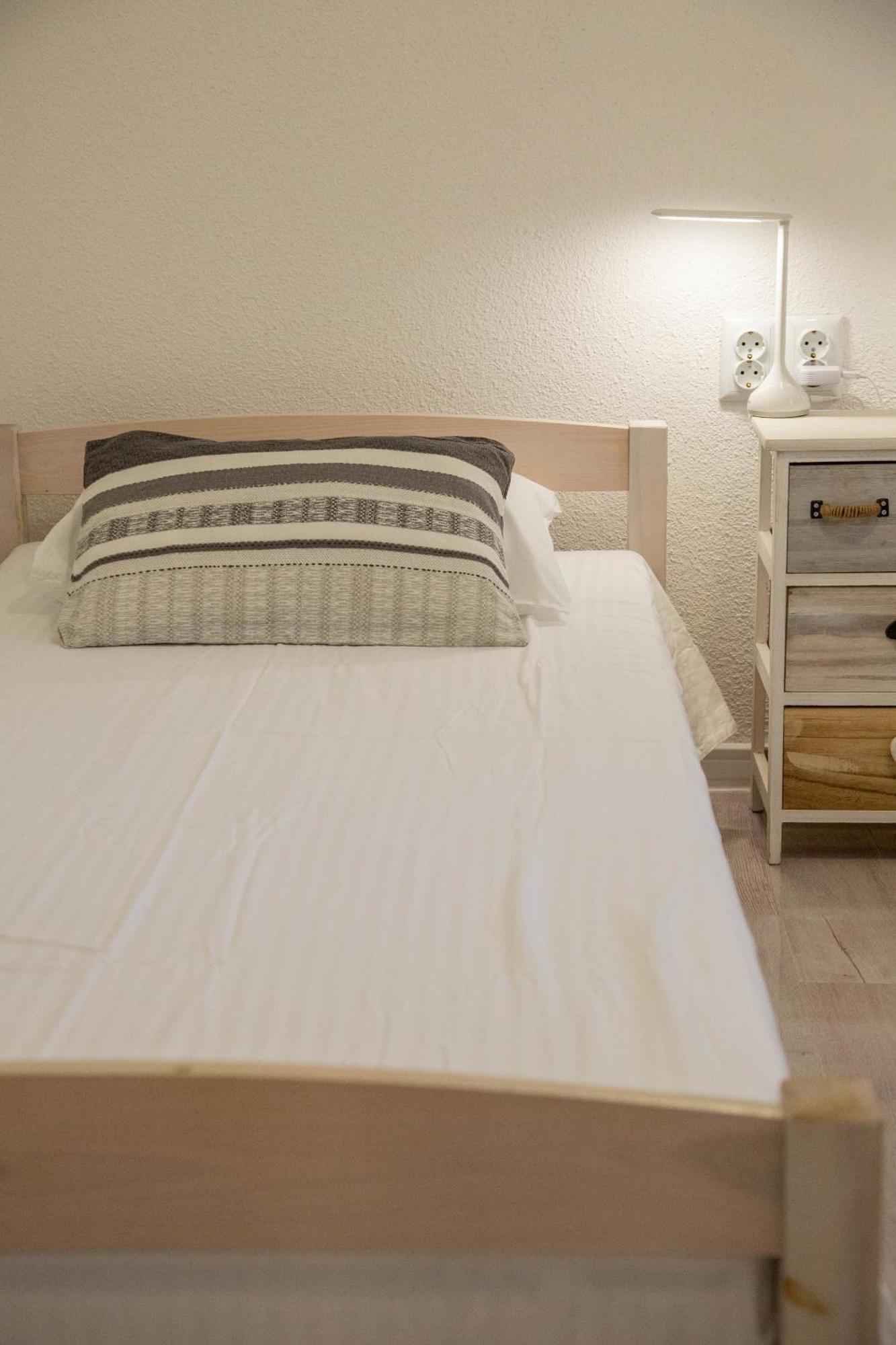 Apartments By The Sea Milna, Vis - 8895 Rukavac  Værelse billede